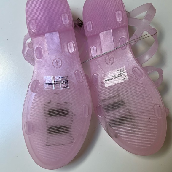 Steve Madden Girl’s Pastel Pink Jelly Sandals Size 4 Ankle Straps Buckles - Picture 4 of 7